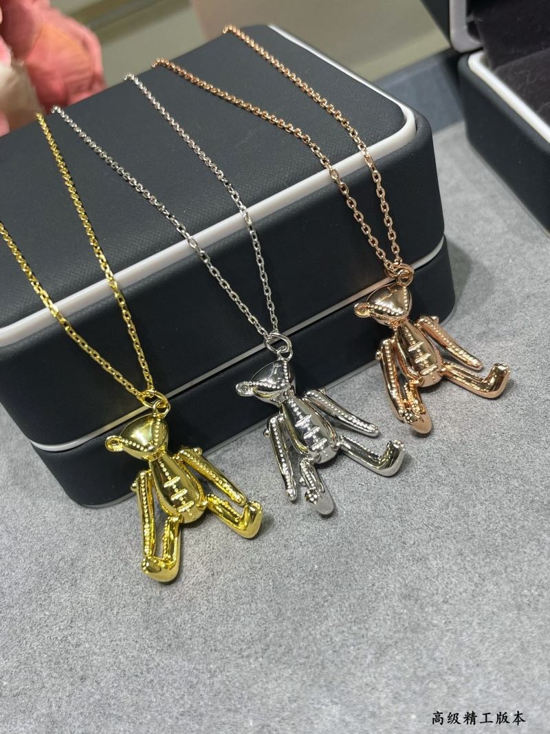 Unclassified Brand Necklaces